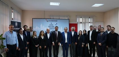 KASİAD’da  İsmail Dinçer güven tazeledi