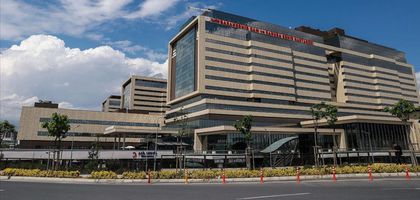 Çam Sakura Hastanesi’nin bazı hizmetleri ihaleye çıkarıldı