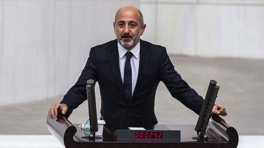 CHP’li Öztunç: İşsizlik ödeneğinde vergi olmaz, hemen kaldırılmalı