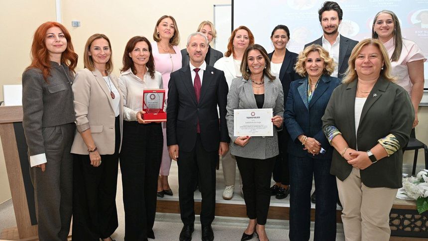 KAİSDER desteğiyle MKÜ'ye 4 yeni dil laboratuvarı