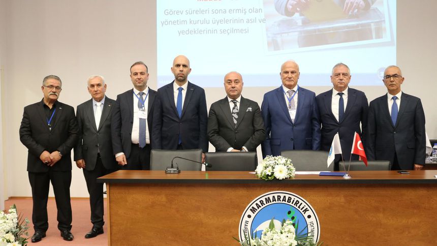 Marmarabirlik’te Ali Yıldız ve ekibi 4 yıllığına göreve seçildi