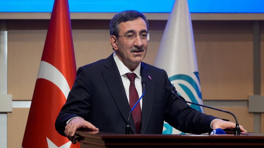 Yılmaz: İş gücü bulamama sorunuyla karşı karşıya olan sektörlerimiz var