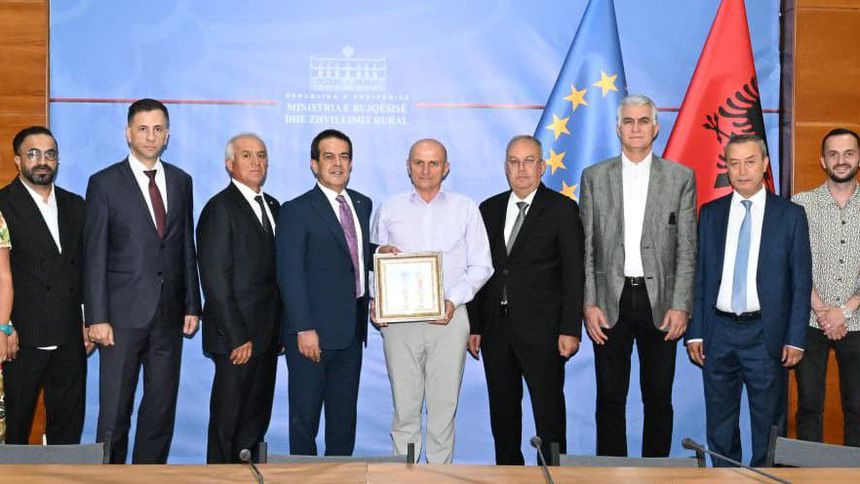 Arnavut iş insanlarına 'Antalya’ya gelin' çağrısı