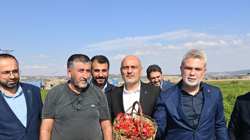 Başkan Görgel; Maraş biberi hasadımız hayırlı ve bereketli olsun