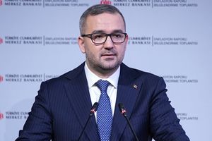 Merkez Bankası, yıl sonu enflasyon tahminini yükseltti