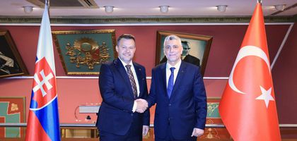 Bolat, Slovak Bakan Migal ile görüştü