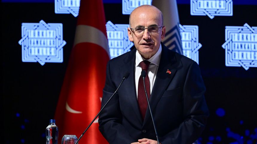 Şimşek: Enflasyon yüzde 70 olasılıkla öngörülen tahmin aralığının içinde olacak