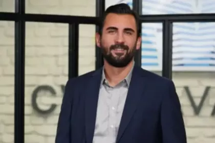 İnşaata ‘kooperatif’ modeliyle girdi, Tulpar’ı kurup teknoloji ve finans sektörüne yöneldi