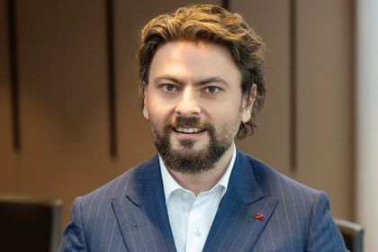 Şirket performansında belirleyici güç: Karar masasındaki kadın liderler