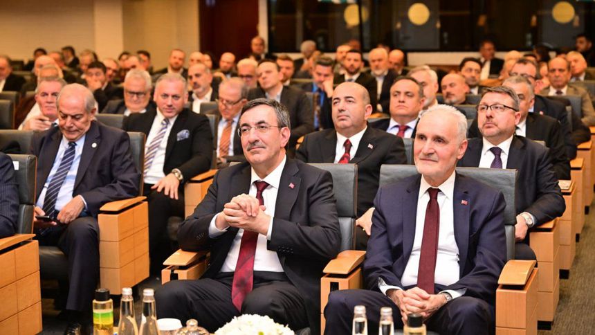 Avdagiç: Kredi kullandırımı kademeli olarak genişletilmeli