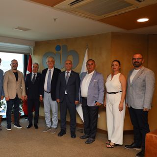 Şener Gençer: Egeli sanayiciler, ihracat kayıtlarını kendi bölgelerinde görmek istiyor
