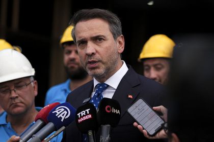 Bayraktar: Soma Termik Santrali'nin devrini bu ay içinde yapacağız
