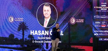 E-ticaretin geleceği İzmir'de konuşuldu