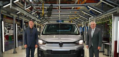Citroën CEO’su Xavier Chardon, Tofaş Bursa Fabrikası’nı ziyaret etti
