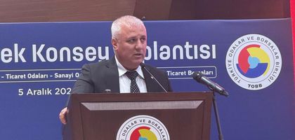 'Yabancıya ikamet izni koşulları gevşetilmeli'