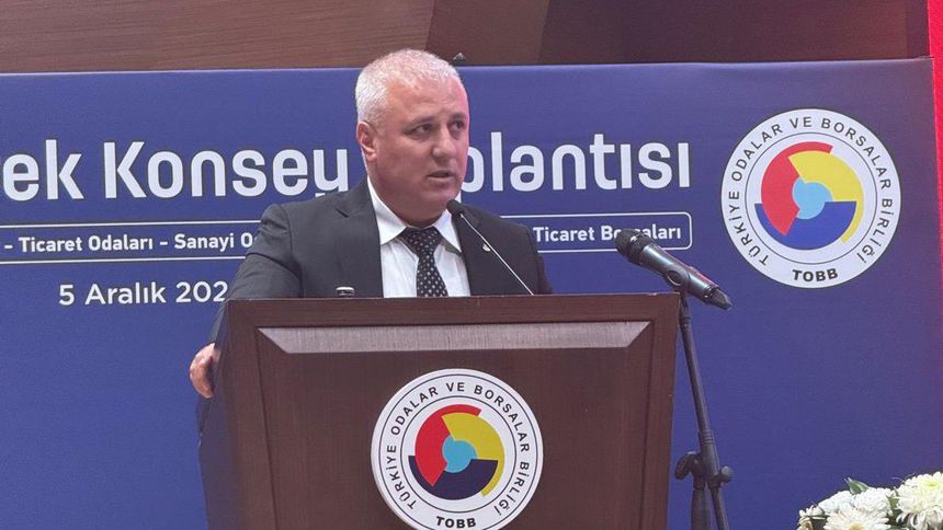 'Yabancıya ikamet izni koşulları gevşetilmeli'