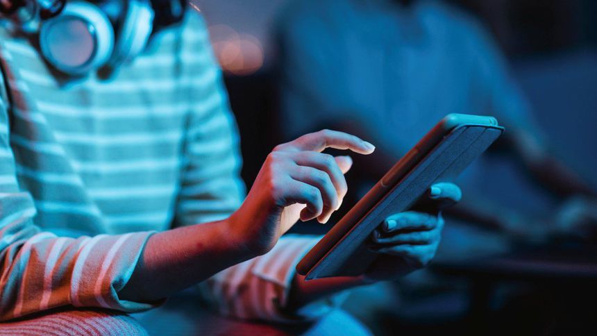 Tünelin ucundaki ışığa koşarken… Tünelin ucundaki ışığa koşarken…