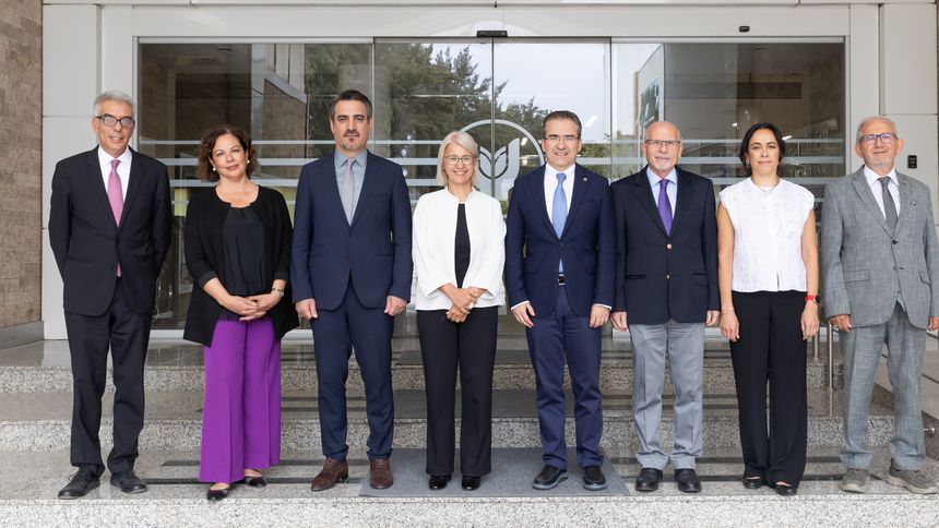 Yaşar Üniversitesi’nden 8 akademisyen dünyanın en etkili bilim insanları arasında