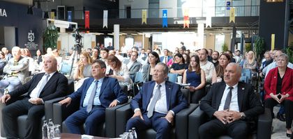 Aslantaş: Yeni dünya düzenini takip eden değil, takip edilen konuma gelmek zorundayız