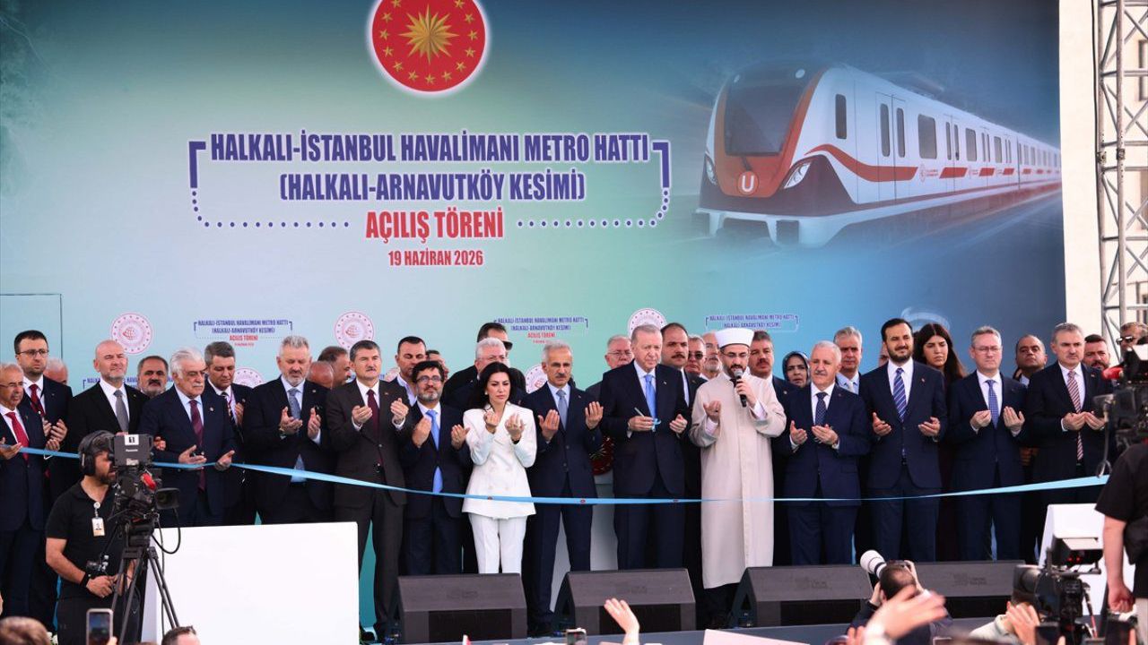 Halkalı-İstanbul Havalimanı Metro Hattı açıldı