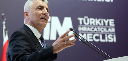 Bakan Bolat: Ocakta mal ihracatımız yüzde 3,9 azaldı