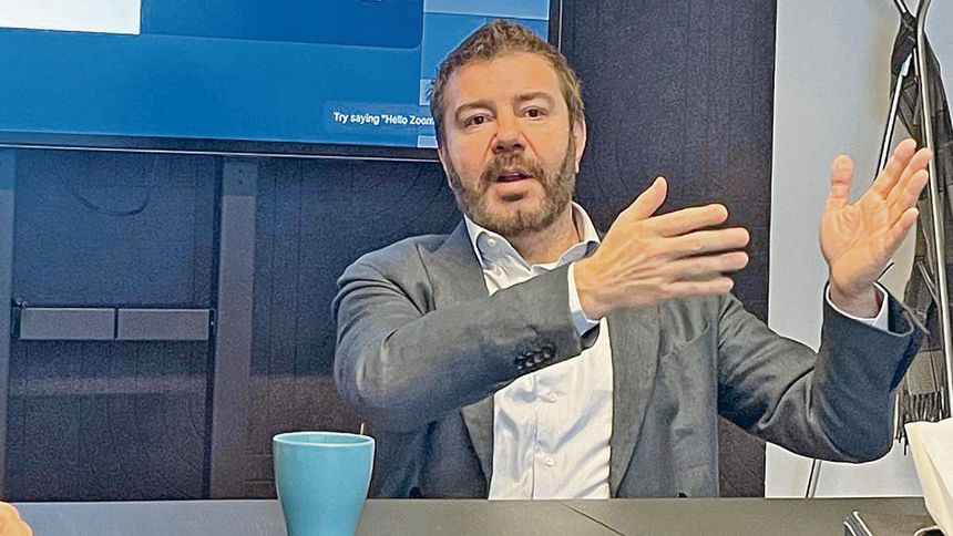 'İş dünyasında yapay zekâyla simbiyotik ilişki kuran kazanır' 'İş dünyasında yapay zekâyla simbiyotik ilişki kuran kazanır'