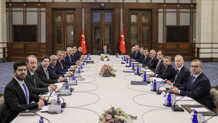 EKK sonrası 'reform' mesajı