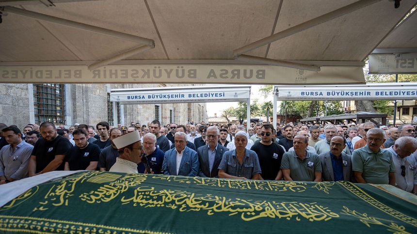 Bursa TB Meclis Başkanı Aydın son yolculuğuna uğurlandı