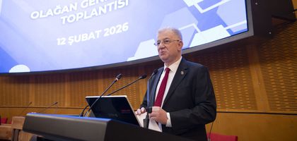 EGEPLASDER’de Şener Gençer yeniden başkan