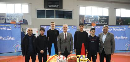 İnegöl Belediyesi’nden okullara spor malzemesi desteği