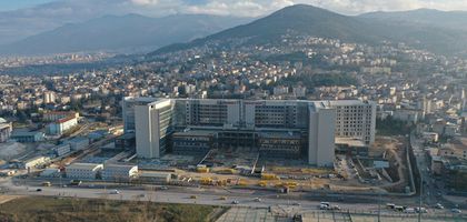 Sağlık tesislerinde yan hizmetler özel sektöre açılacak