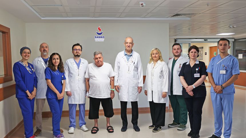 Bronkoskopik hacim küçültücü COIL ile 2 KOAH hastası tedavi edildi