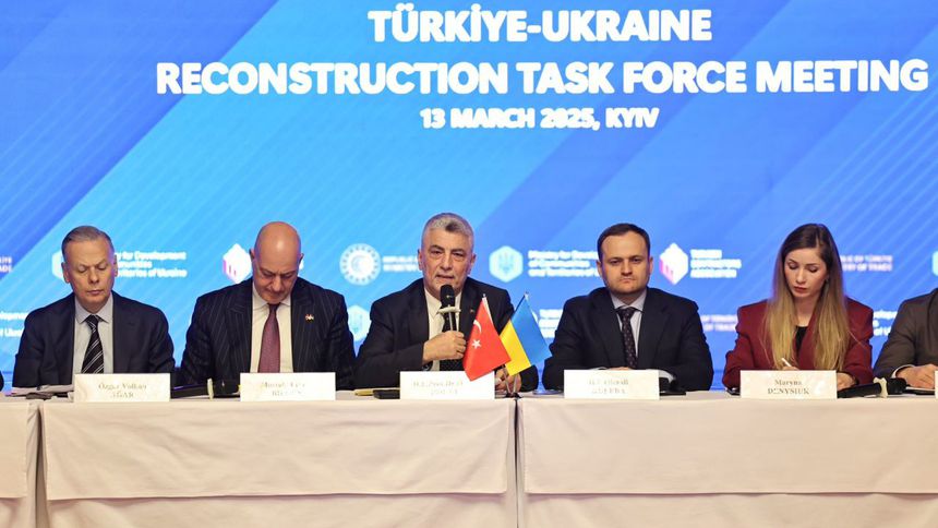 Bakan Bolat: Ukrayna’nın ihtiyaçlarının hızlı şekilde giderilmesinde iş birliği imkanlarını ele aldık