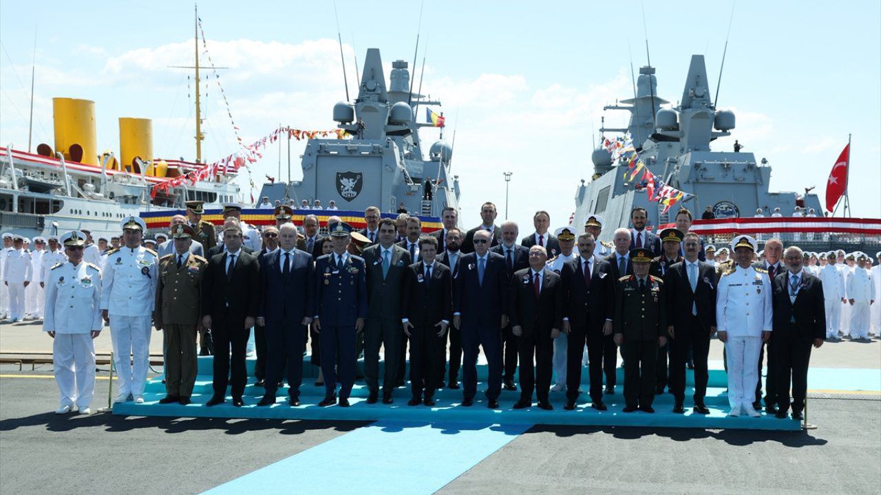 Erdoğan: Türkiye, tarihinde ilk kez bir NATO ve AB üyesi ülkeye savaş gemisi ihraç etti