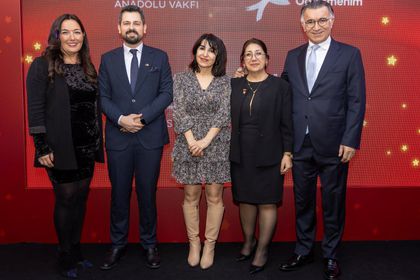 Anadolu Vakfı sevgili öğretmenlerimize Eğitimin Yıldızları programıyla umut veriyor