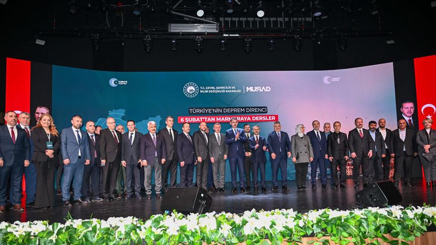 Bakan Kurum: “telafisi olmayan kayıplar yaşanmadan harekete geçmeliyiz”