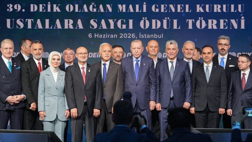 'Hükümetimiz tüm imkanlarıyla reel sektörümüzün yanında'