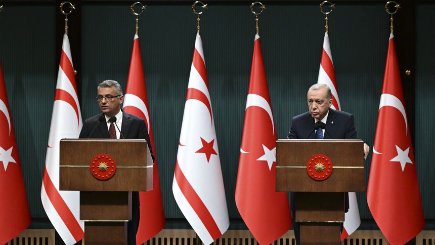 Erdoğan: Kıbrıs meselesine en gerçekçi çözüm Ada'da iki devletin bir arada var olması