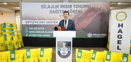 750 çiftçiye silajlık mısır tohumu dağıtıldı