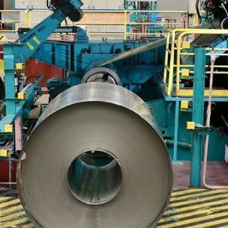 Paslanmazda kavga sürüyor, üretime yeni yabancı geliyor