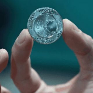 NATO Zirvesi'ne özel 5 lira basıldı