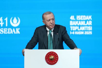 Erdoğan: KOBİ'ler için İslami finans ürünlerini yaygınlaştırmalıyız