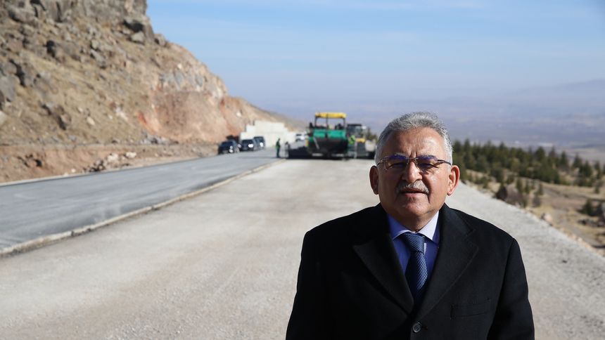 Kayseri Büyükşehir, 2025’te fen işlerine 1,5 milyar TL’lik yatırım yaptı