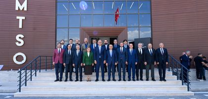 Bakan Ersoy, 11 ilin temsilcileriyle KMTSO'da bir araya geldi