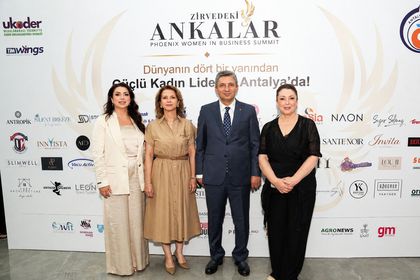 'Zirvedeki Ankalar, dünyaya açılan yeni ticaret köprüleri kurdu'