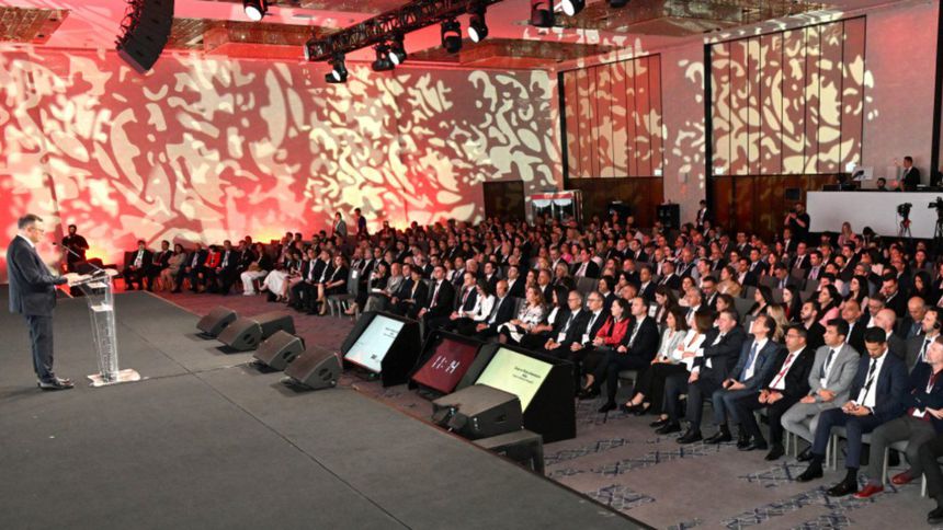 Bekleyen değil, dönüşen kazanacak