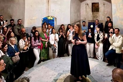 Bir kültürel merkezi yeniden düşünmenin öyküsü: Mardin Bienali