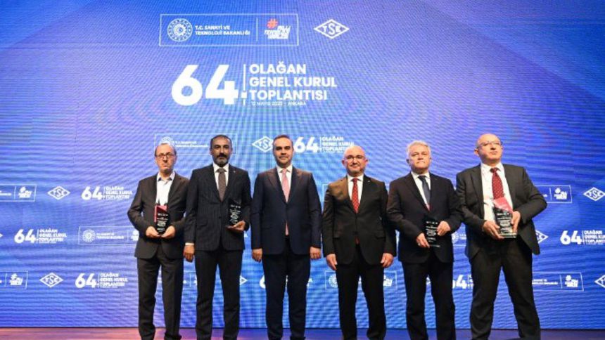 Bakan Kacır: Yurt dışına giden pek çok kritik test ve deney için yerli merkez kuruluyor