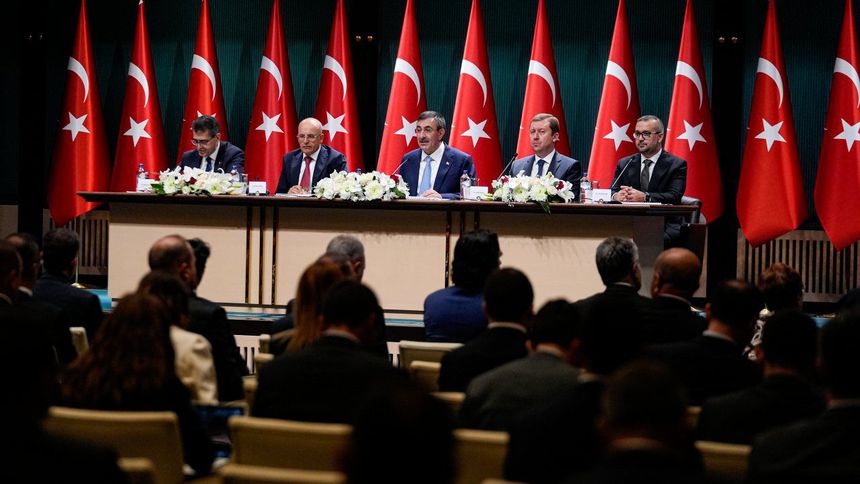 Enflasyonda tek hane 2027’de