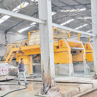 1500’ün üzerinde mermer blok 750 TIR’la Afyon’a taşınacak
